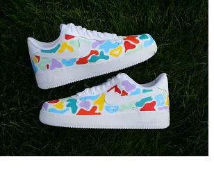 Custom Air Force 1 multicolorabstractshapeshand-painted