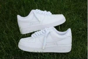 Custom Air Force 1 orangeswooshmoneybaghand-painted sneaker hand-painted sneaker