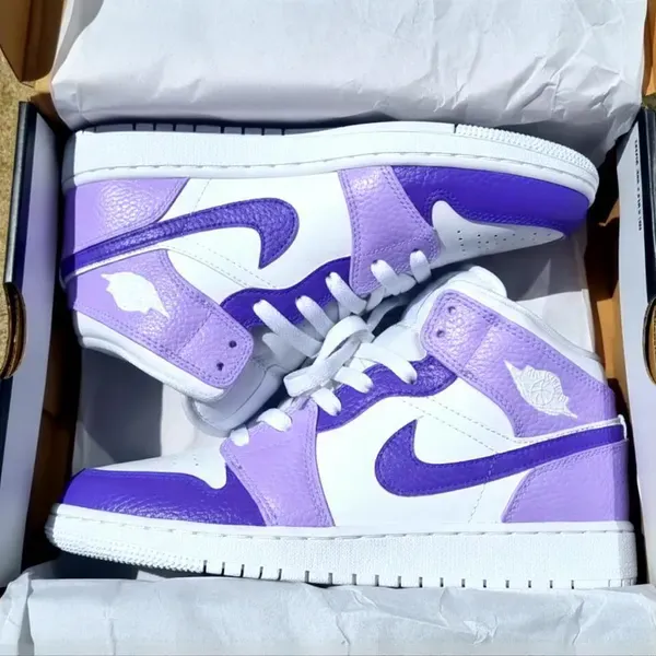 Custom Jordan 1 colorway hand-painted